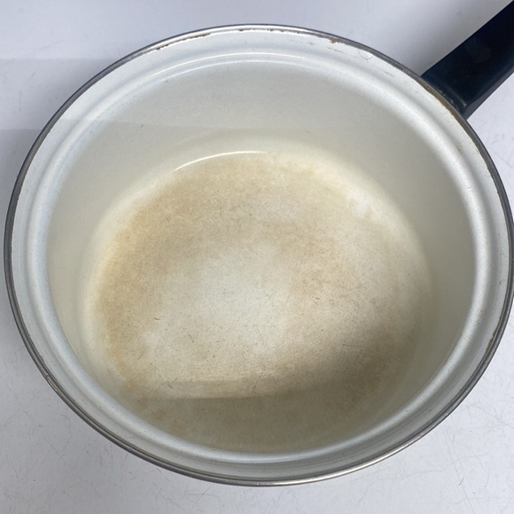 Austria Email Enamelware Pot - Picture 6 of 17